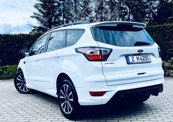 Ford Kuga cena 79900 przebieg: 159456, rok produkcji 2017 z Ostrowiec Świętokrzyski małe 781